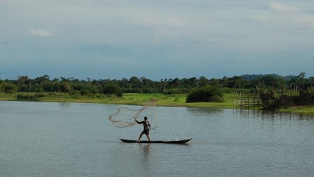 Amazon River Fishing by Tom Bradnock (CC BY-NC-ND 2.0)